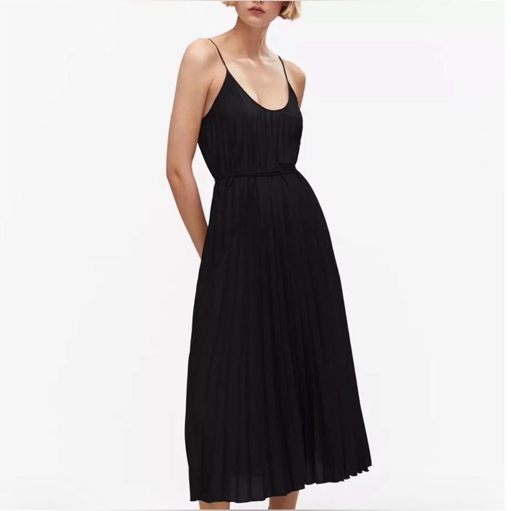 Oak and Fort. Mini pleated Strappy Maxi Dress.